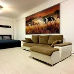 Apartment Solid *