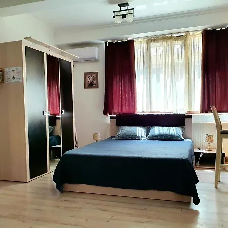 Apartament Solid *